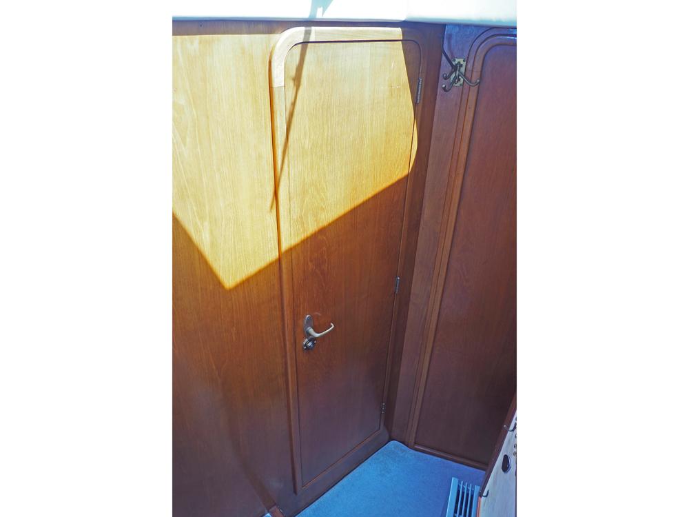 Fore ship, Accommodation